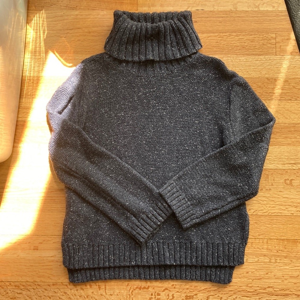 Madewell dark blue speckled turtle neck sweater